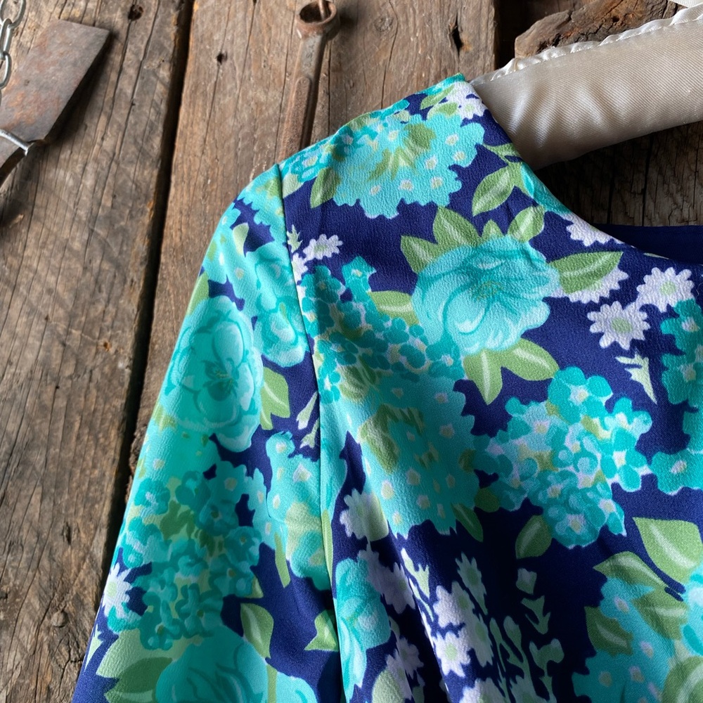 Vintage Floral Dress - Picture 3 of 8